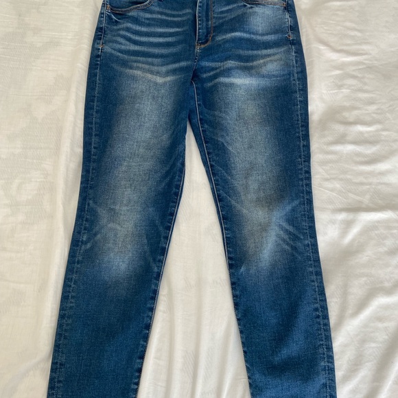 American Eagle Jeans - Picture 2 of 5